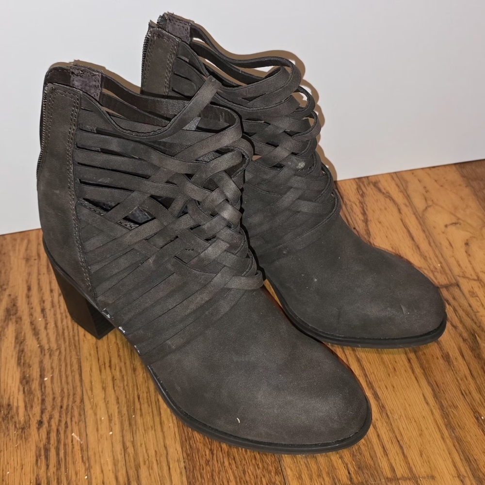 Women's Strappy Ankle Boots - Black